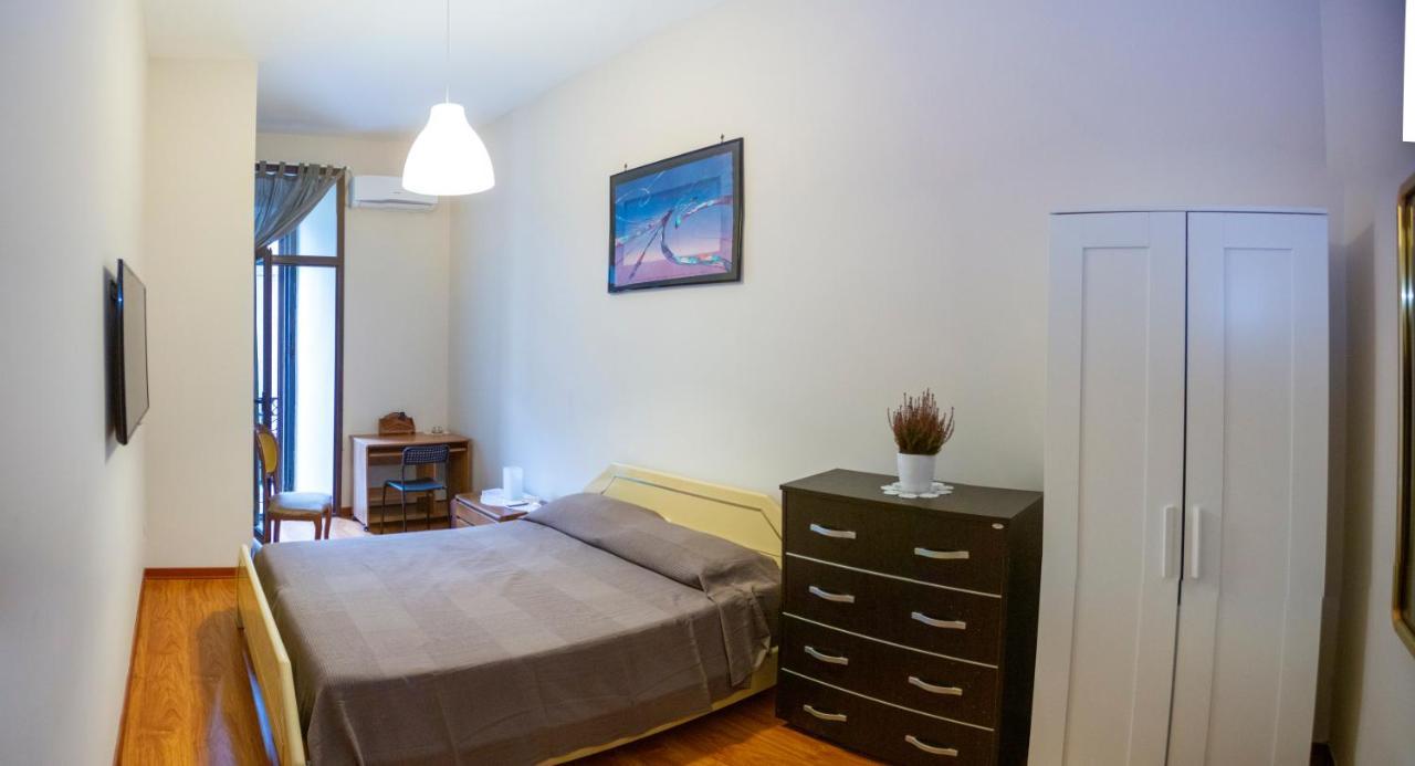 나폴리 Relax In Centro B&B 외부 사진